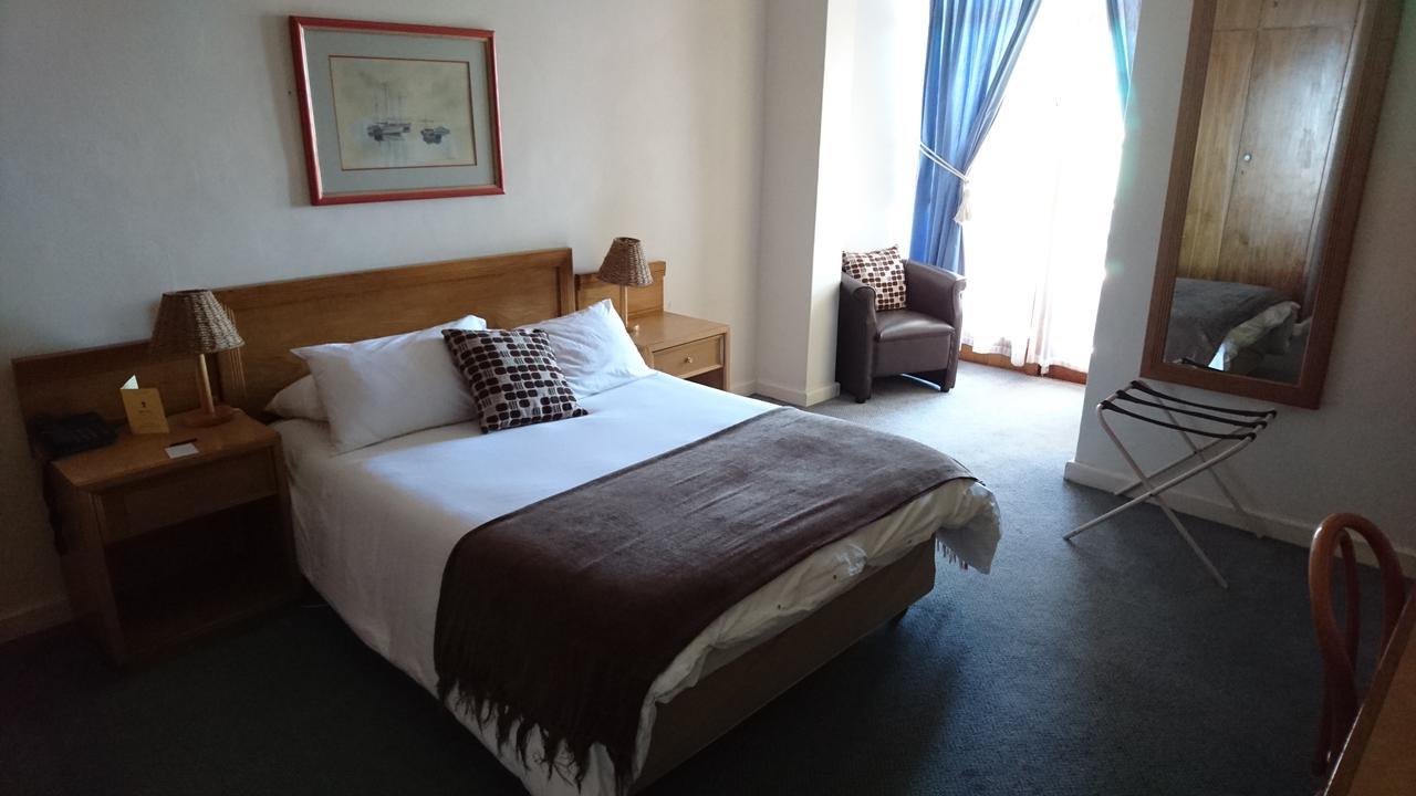 Lambertʼs Bay Lamberts Bay Hotel מראה חיצוני תמונה